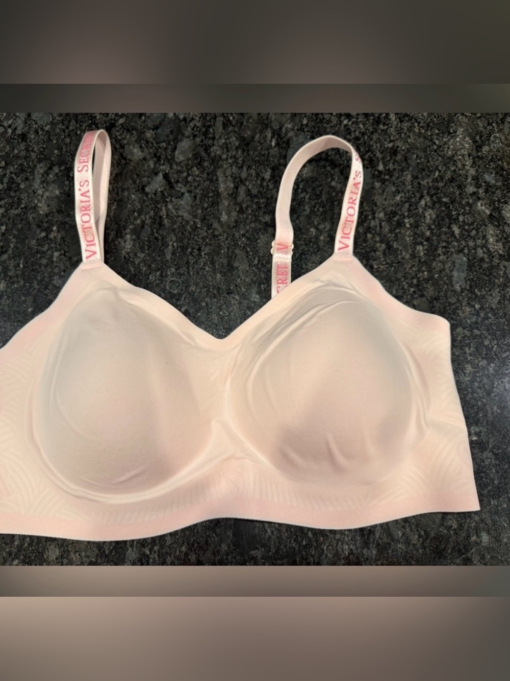Victoria's Secret Light Pink Bra